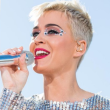 Katy Perry fará shows no Brasil em dezembro, revela Gretchen