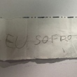 Menina de 11 anos escreve bilhete para amiga pedindo socorro: 'Eu sofro abuso do meu pai'